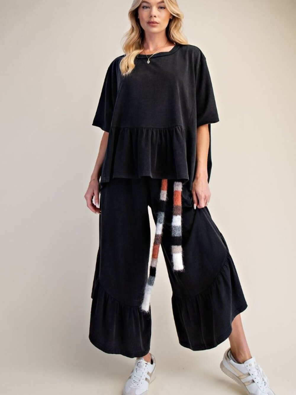 NWT EASEL SML BLACK RUFFLE BOTTOM WASHED TOP BOTTOM WASHED PANTS
